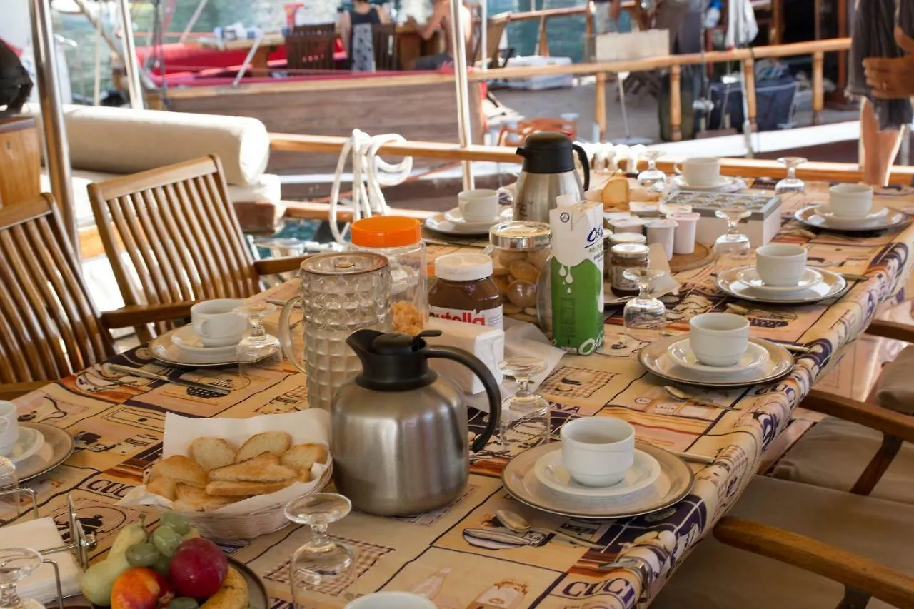 Lady Christa Hotel Palermo Italy